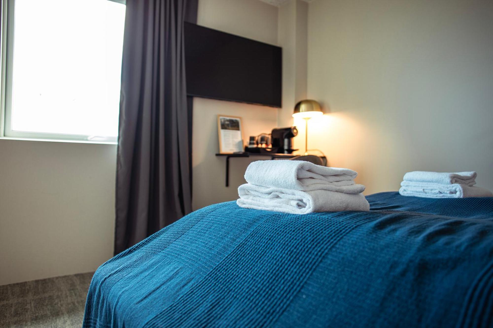 Hotel Djurhuus Tórshavn Стая снимка
